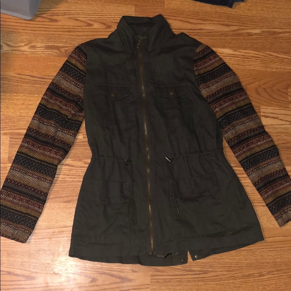 Light weight jacket